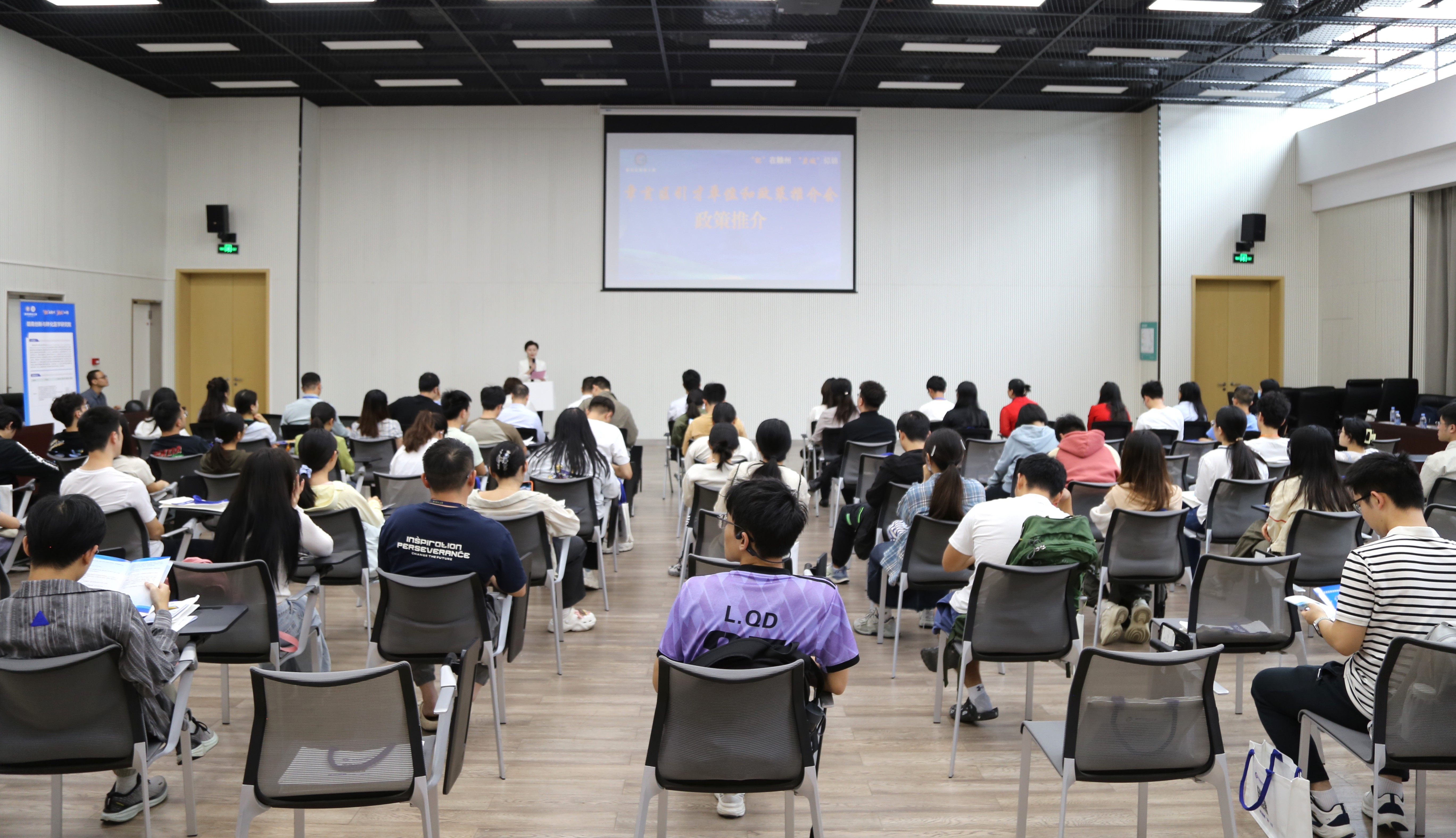 1762160413827113.jpg 1762160413827113.jpg