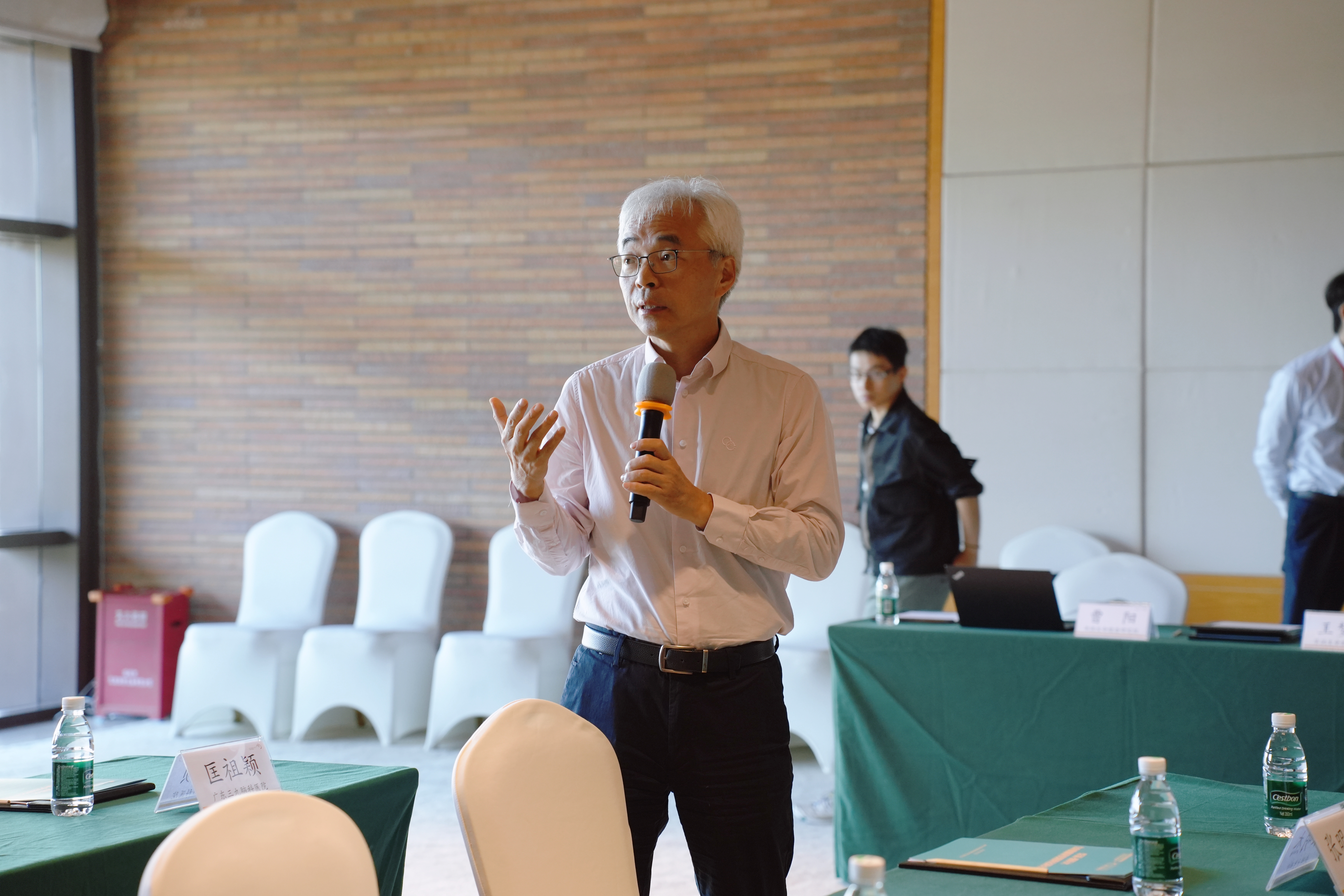 1764318496984265.jpg 1764318496984265.jpg